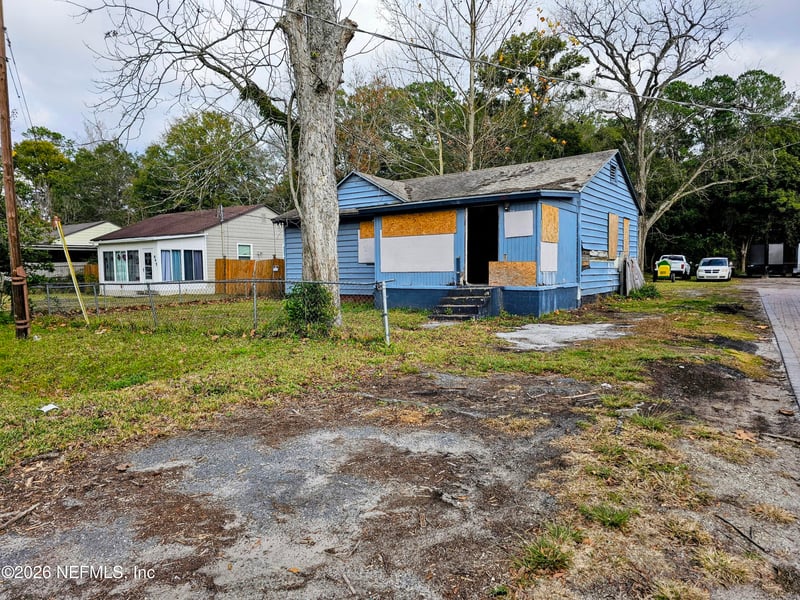 931 Odessa Dr, Jacksonville, FL 32254