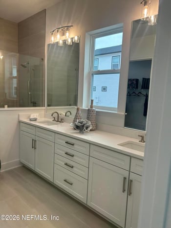 12148 Grand Pine Dr, Jacksonville, FL 32224