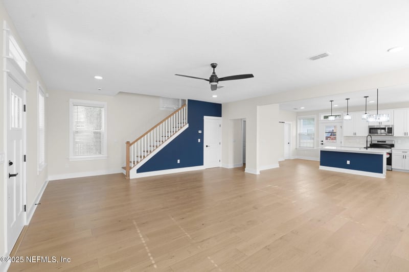 32 10th St, Jacksonville, FL 32206