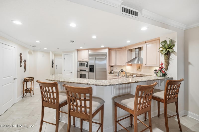 1201 1st St #402, Jacksonville Beach, FL 32250