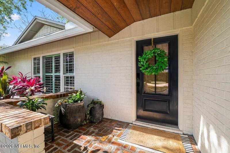 809 Davis St, Neptune Beach, FL 32266