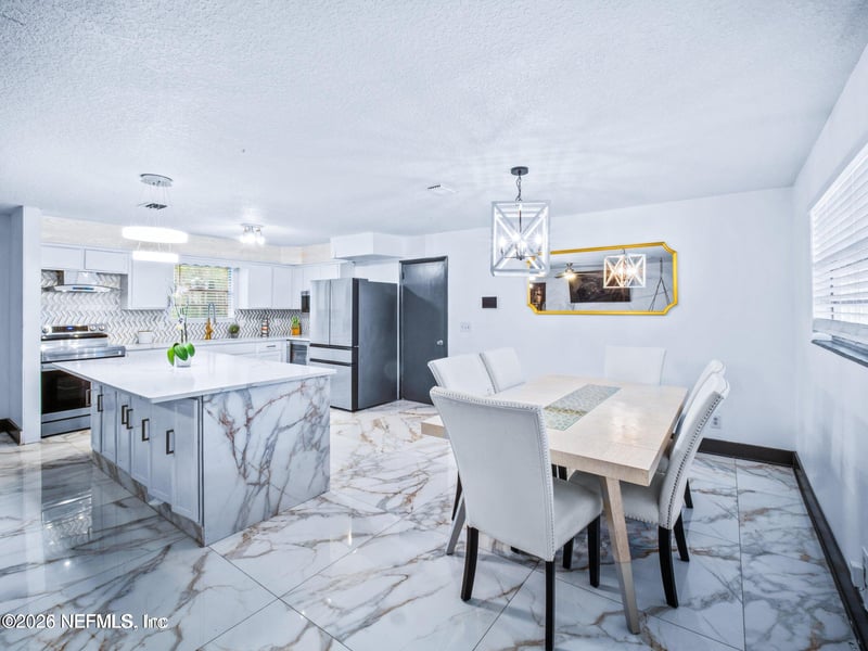 856 Palermo Rd, Jacksonville, FL 32216