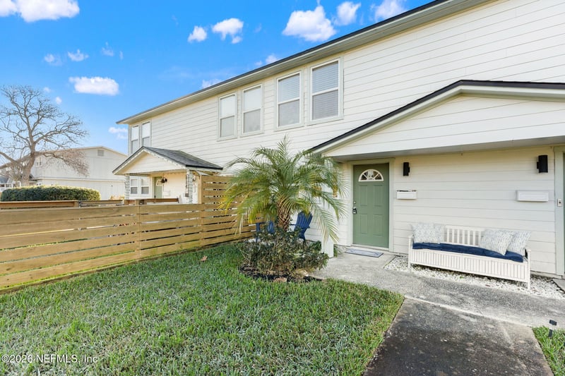 836 Cavalla Rd, Atlantic Beach, FL 32233