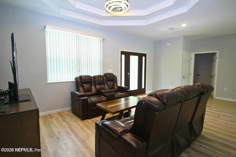 4519 Hood Rd, Jacksonville, FL 32257