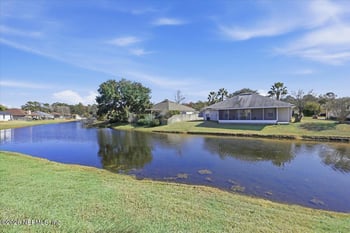 14131 Crestwick Dr, Jacksonville, FL 32218