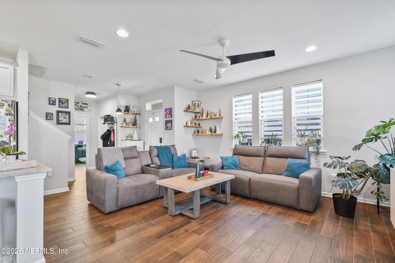 7066 Angostura Ct, Jacksonville, FL 32258