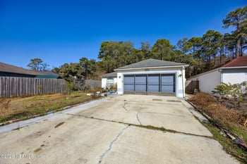 10509 Lantana Lakes Dr, Jacksonville, FL 32246