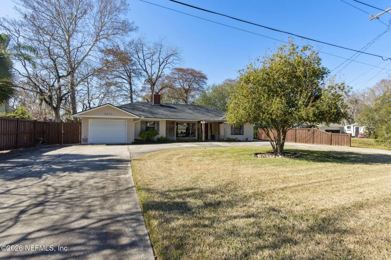 2574 Lake Shore Blvd, Jacksonville, FL 32210