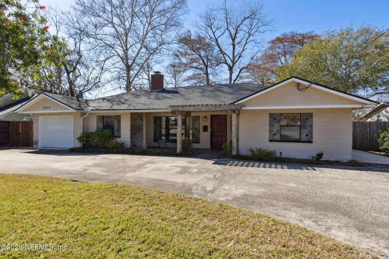 2574 Lake Shore Blvd, Jacksonville, FL 32210