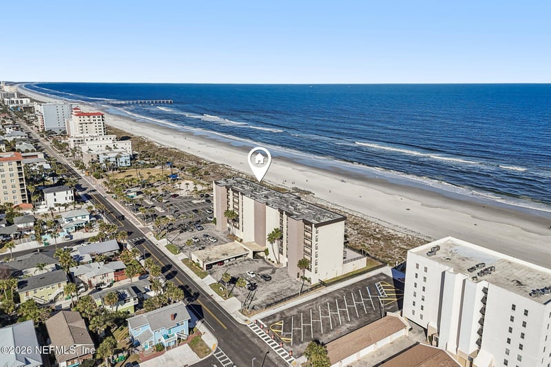 601 1st St #5E, Jacksonville Beach, FL 32250
