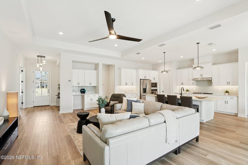 170 Pasarela Dr, St Augustine, FL 32095