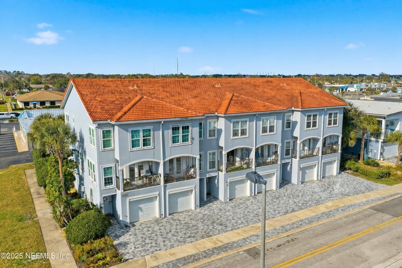 1330 2nd St #E, Jacksonville Beach, FL 32250