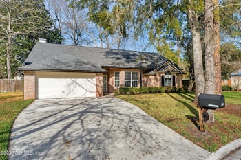 630 Hawkes Island Dr, Fleming Island, FL 32003