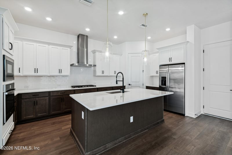 11049 Isotope Ct, Jacksonville, FL 32256