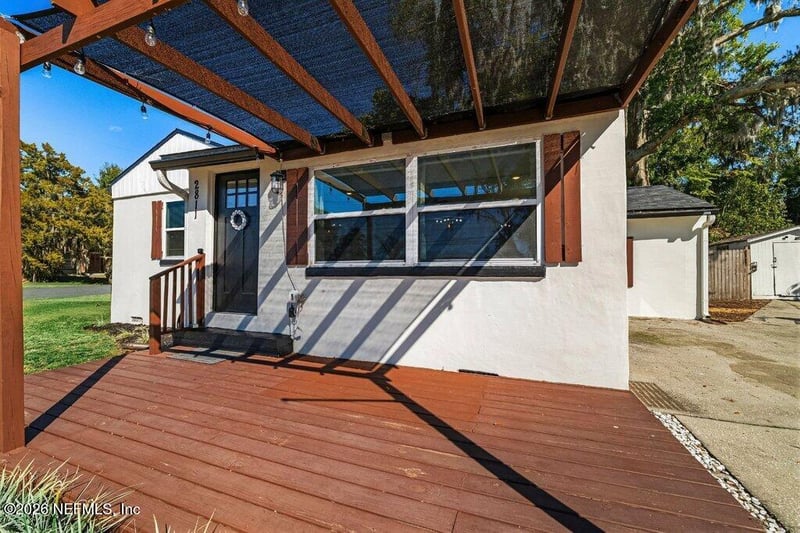 2811 Lake Shore Blvd, Jacksonville, FL 32210