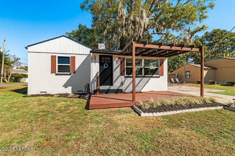 2811 Lake Shore Blvd, Jacksonville, FL 32210