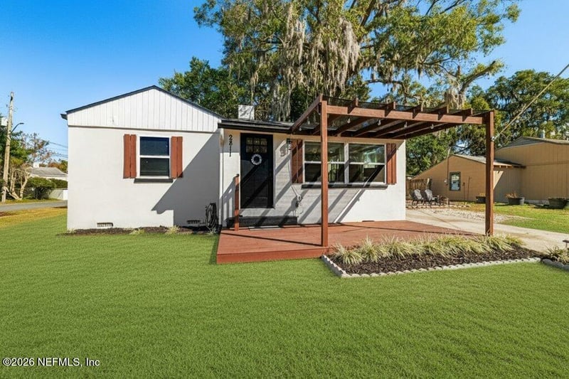 2811 Lake Shore Blvd, Jacksonville, FL 32210