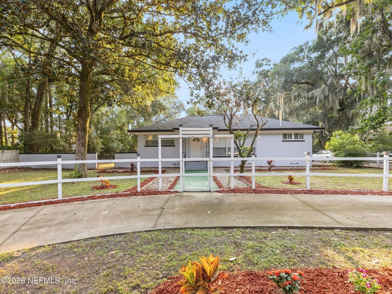1330 Eddy Rd, Jacksonville, FL 32211