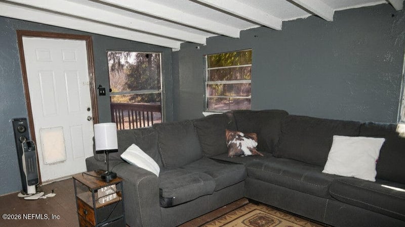 109 Lake Ida Point Dr, Interlachen, FL 32148