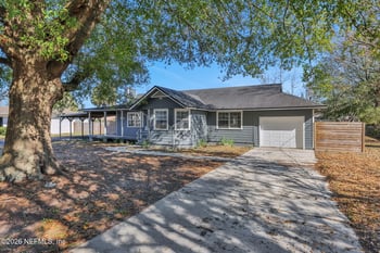 145 Velvet Dr, Jacksonville, FL 32220