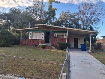 2731 Floradale Dr, Jacksonville, FL 32209