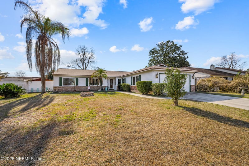 1719 Debbie Ln, Orange Park, FL 32073