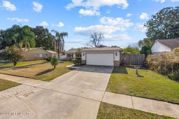 1719 Debbie Ln, Orange Park, FL 32073