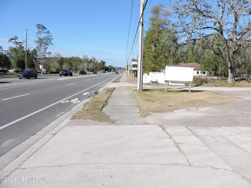 535 College Dr, Middleburg, FL 32068