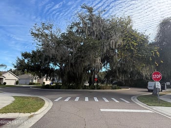 146 Fishermans Cove Dr, Edgewater, FL 32141