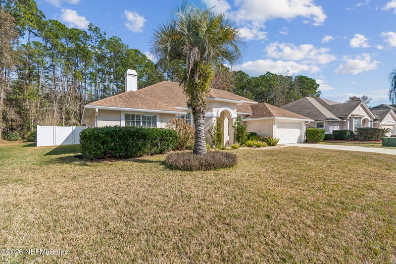 985 Blackberry Ln, St Johns, FL 32259