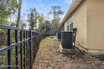 12337 Cardinal Creek Dr, Jacksonville, FL 32218