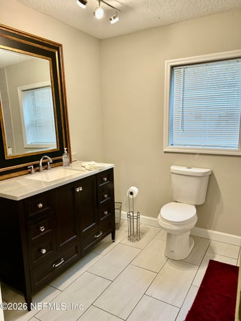 12576 Woodland Dr, Jacksonville, FL 32218