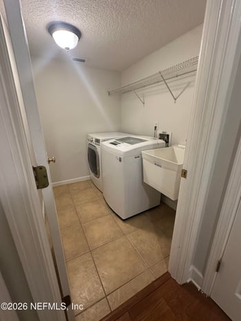 1024 Neptune Ln, Neptune Beach, FL 32266