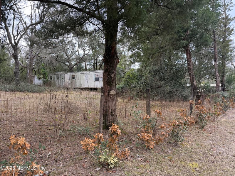 103 Martindale Ave, Interlachen, FL 32148