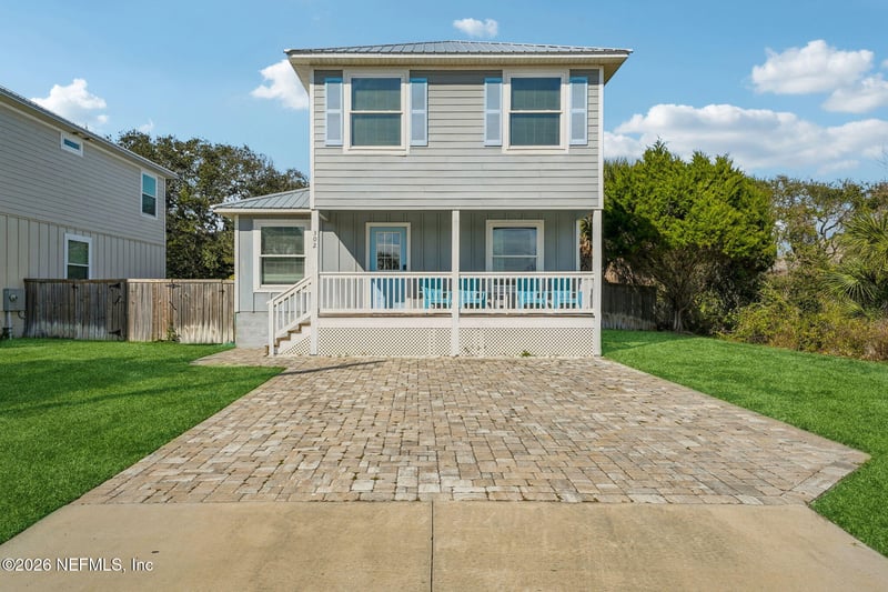 302 12th St, St Augustine, FL 32084