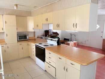 36 Velvet Dr, Jacksonville, FL 32220