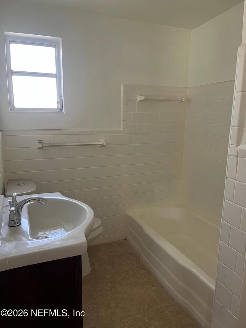 921 Canal St, Jacksonville, FL 32209