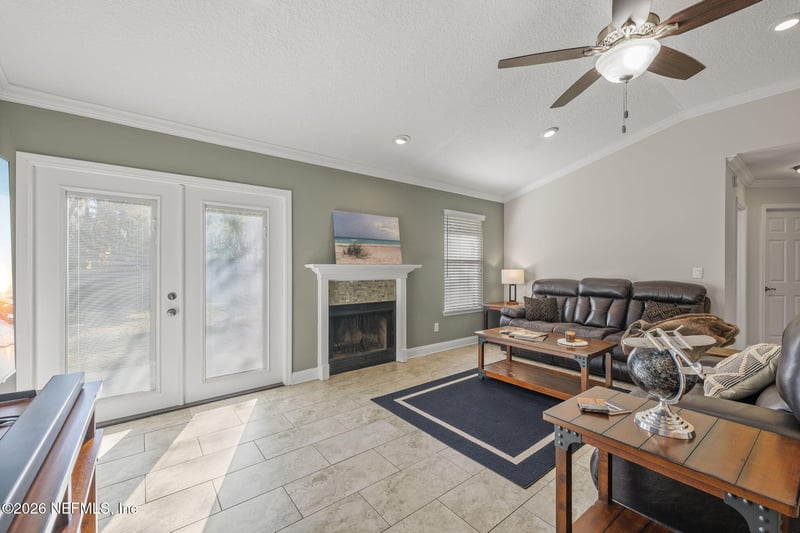 1809 Weston Cir, Fleming Island, FL 32003