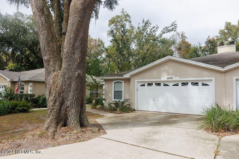 3141 Paddle Boat Ln, Jacksonville, FL 32223