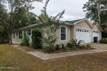 3141 Paddle Boat Ln, Jacksonville, FL 32223