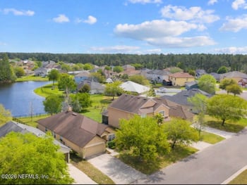 4182 Victoria Lakes Dr, Jacksonville, FL 32226