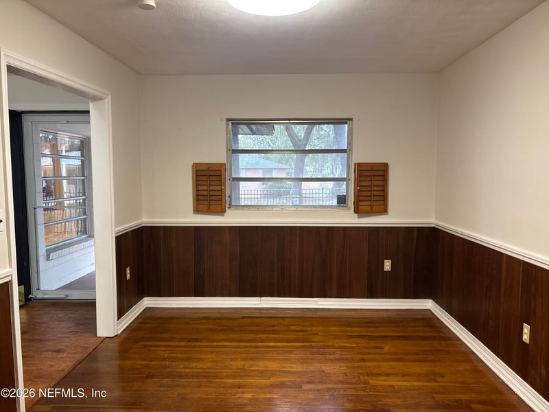 725 Myrtle Ave, Green Cove Springs, FL 32043