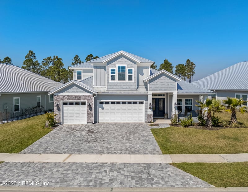 230 Marquesa Cir, St Johns, FL 32259