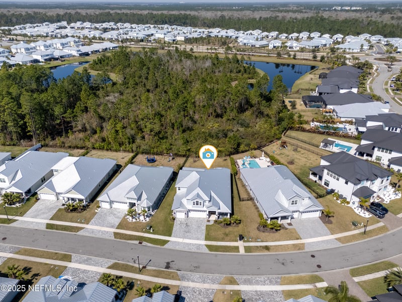 230 Marquesa Cir, St Johns, FL 32259