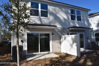 5678 Coppers Edge Ln, Jacksonville, FL 32254