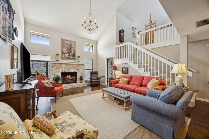 21 Fox Valley Dr, Orange Park, FL 32073