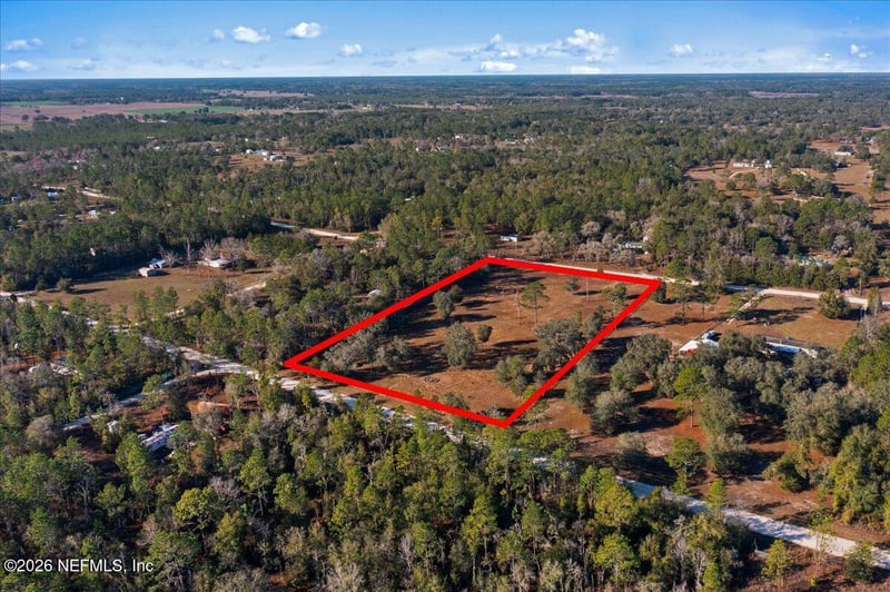 5551 106 Ct, Bronson, FL 32621