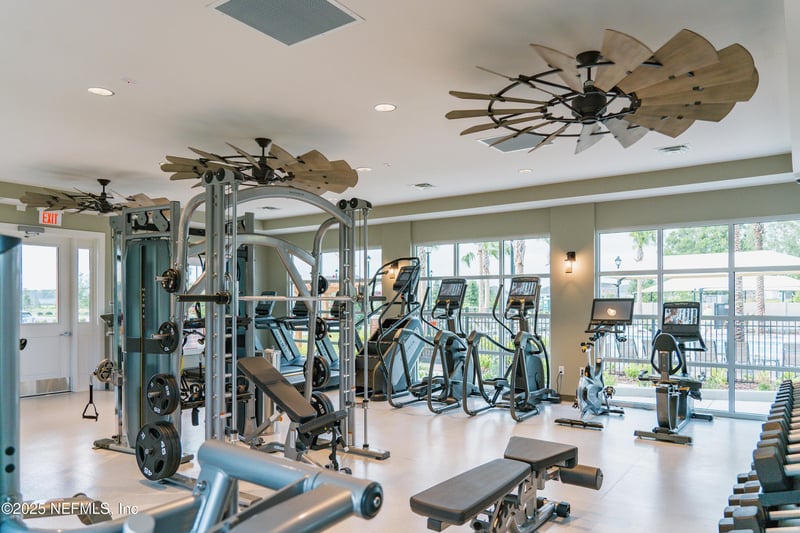 2743 Pointed Leaf Rd, Green Cove Springs, FL 32043