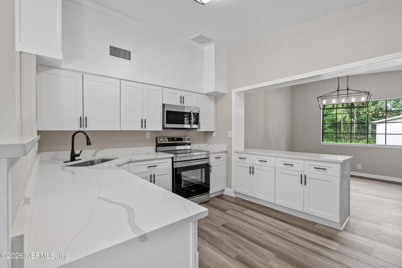 6309 Sauterne Dr, Jacksonville, FL 32210