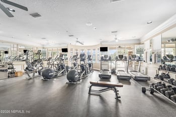 6219 Clearsky Dr, Jacksonville, FL 32258